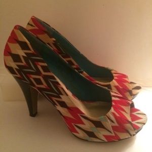 MADDEN GIRL OPEN TOE PUMPS